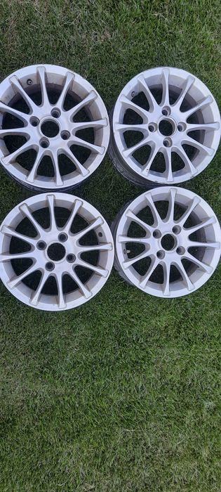 Продам диски литьё R13