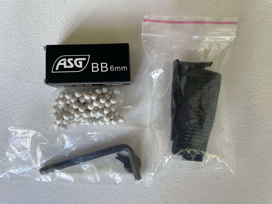 Pistol Airsoft Steyr L9-A2 6mm CO2/Gas