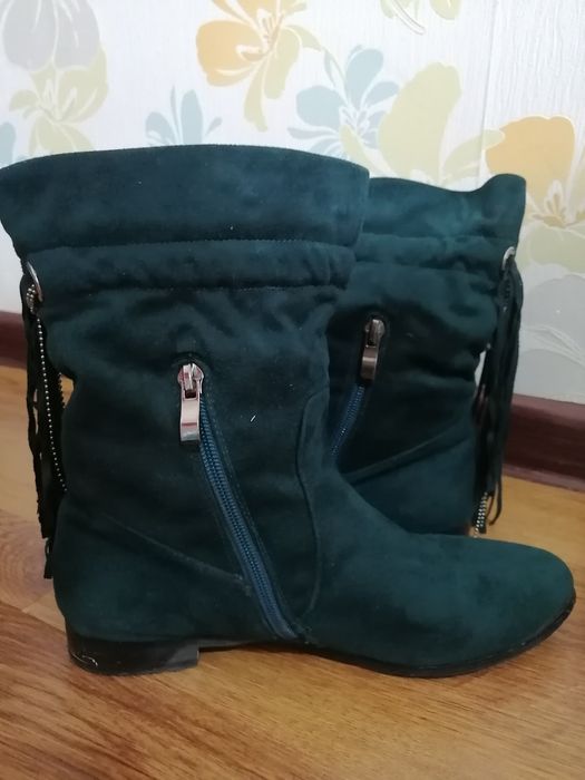 Продам сапоги демисезонные