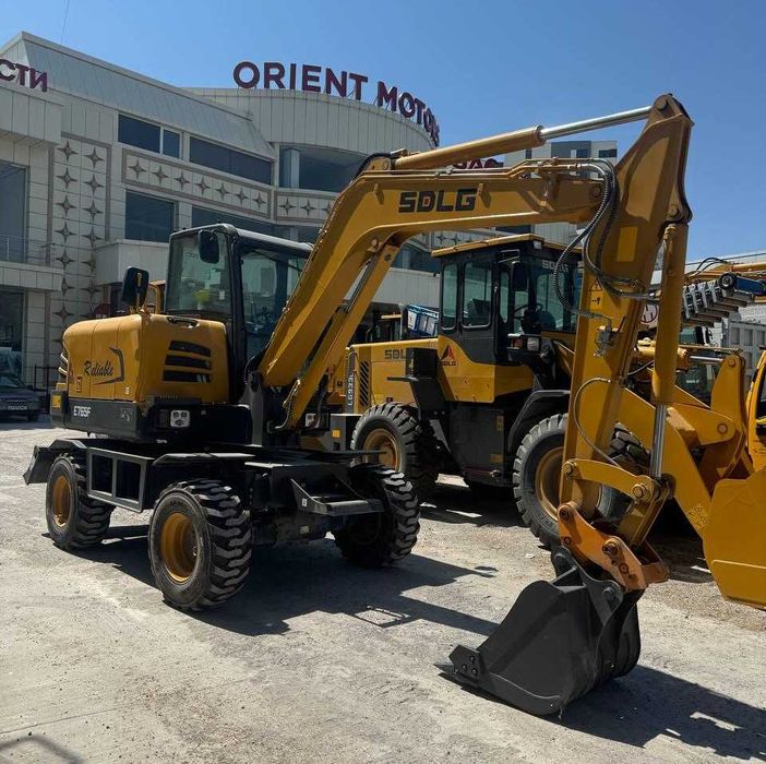 Колесный экскаватор SDLG E765F
0,21 куб.м