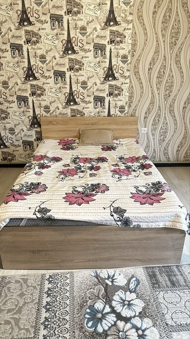 Кровать 1,5 б/у