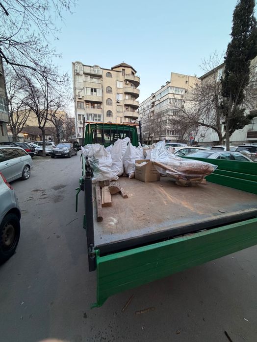 Транспортни услуги с тристранен самосвал