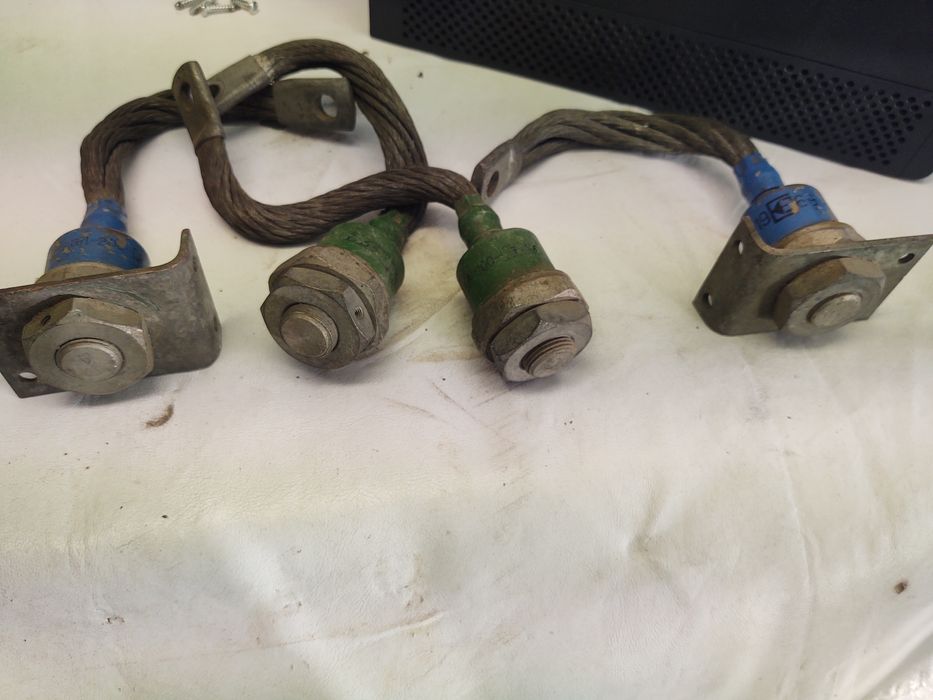 4 броя Диод ВЛ-200А руски 200 ампера гр. София Красна поляна 1 • OLX.bg