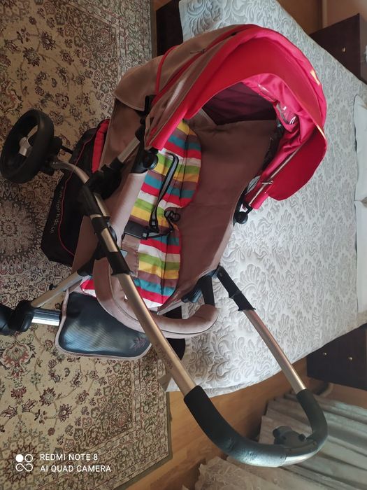 Коляска фирмы VIKI