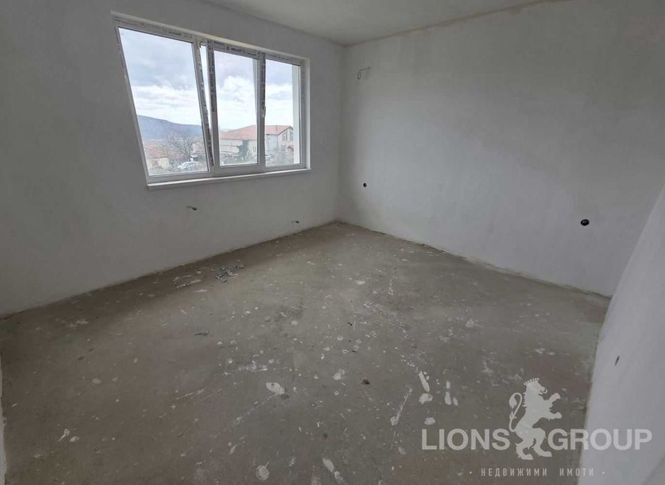 Продава се Къща в с. Рогачево, Област Добрич - 195 кв.м за 366 €/кв.м - Снимка #10