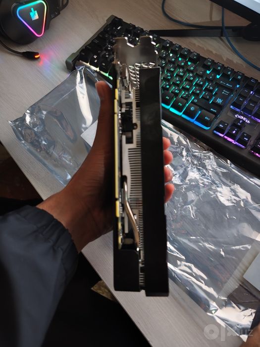Rx 580 8 g sotiladi