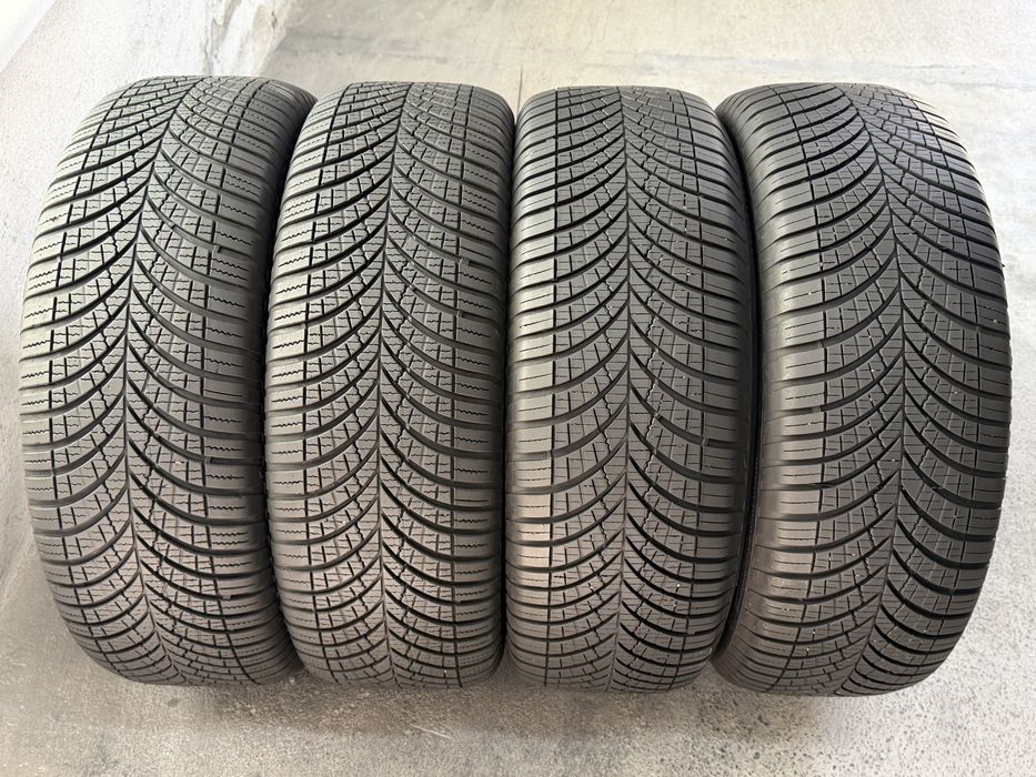 225/55/18 Goodyear 4Броя: 270€ 7.3мм Всесезонни гуми