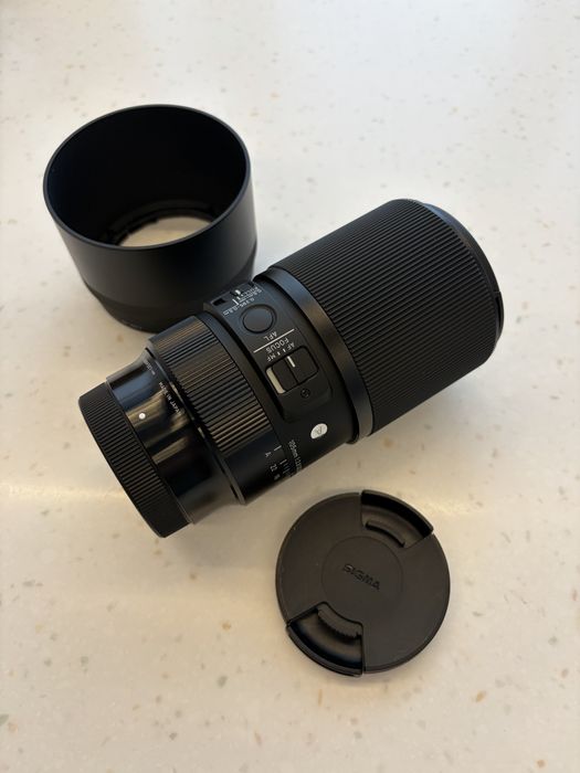 Sigma 105mm f/2.8 DG DN Macro Art — Sony FE, stare perfectă