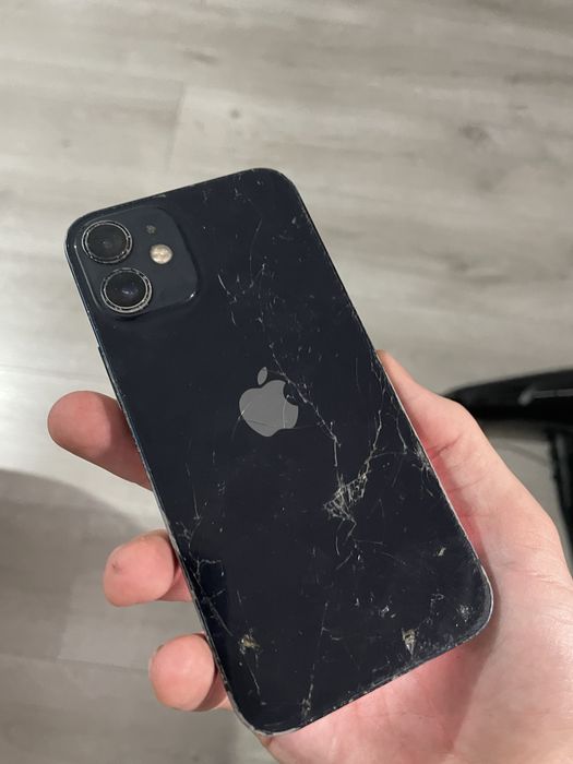 Vand 12 mini stricat