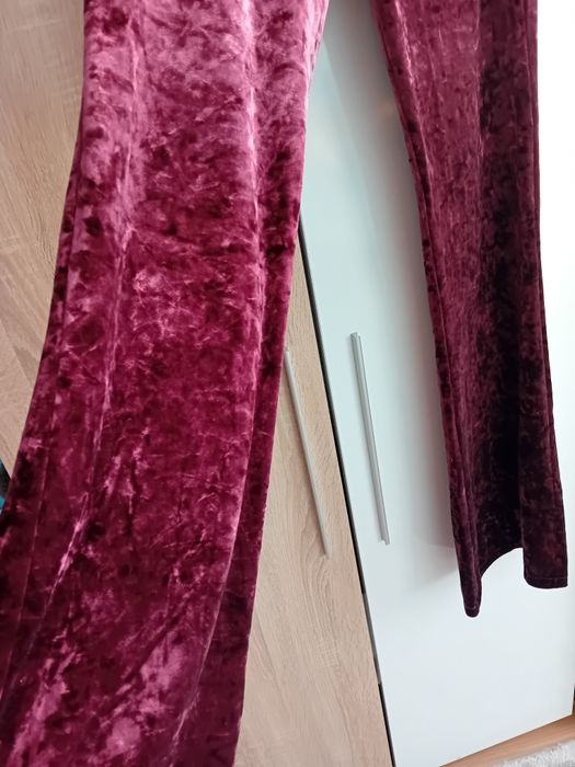 Дамско плюшено долно