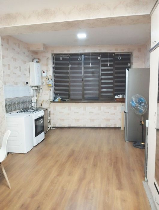 NOVASTROYKA QORASUV 6 1 Xona RemonT SHaroitlar Bor 1 etaJ Srochna