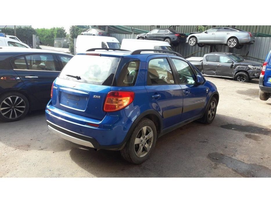 Haion Suzuki SX4 2010 hatchback 1.6