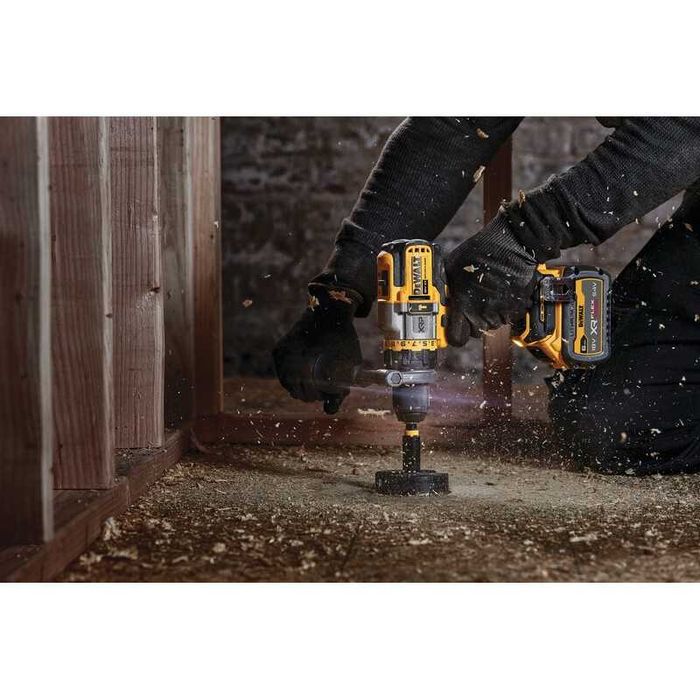 Акумулаторен ударен винтоверт DeWALT DCD999NT, 18V, 126Nm