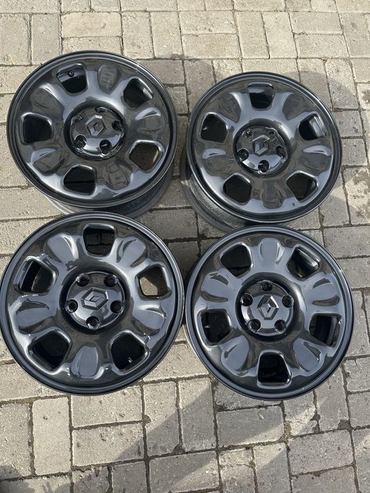 Продам диски от рено дастер в отличном состоянии