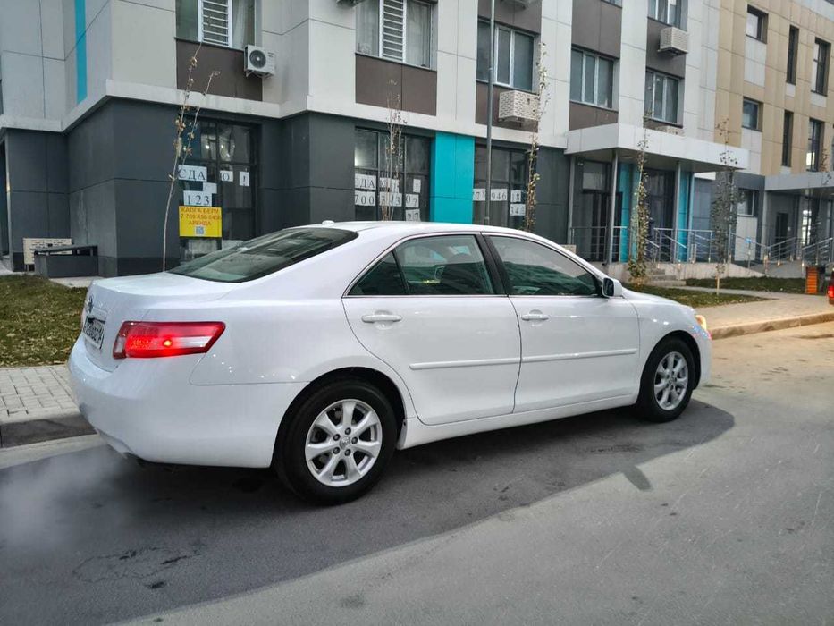 Продается Камри-45, 2011 года выпуска.