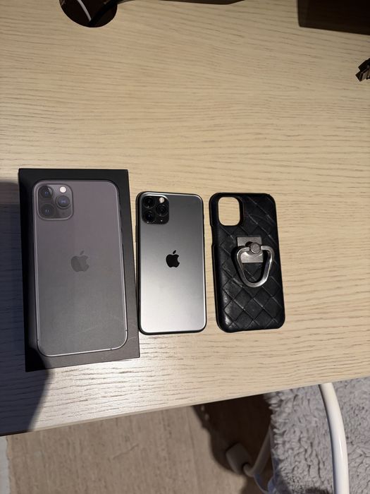 I Phone 11 про / 256 GB