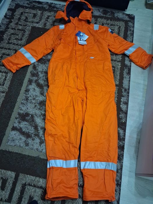 Таза киілмеген киім