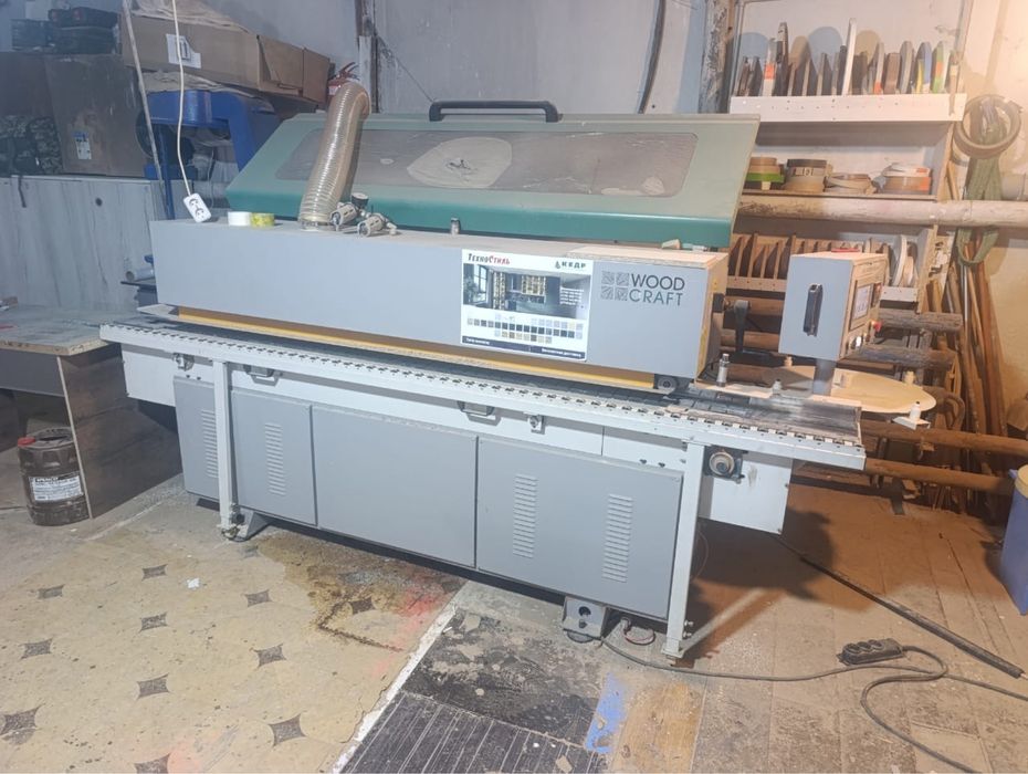 Кромкооблицовочный станок