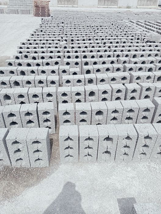 Шлакоблок строительные прессованный