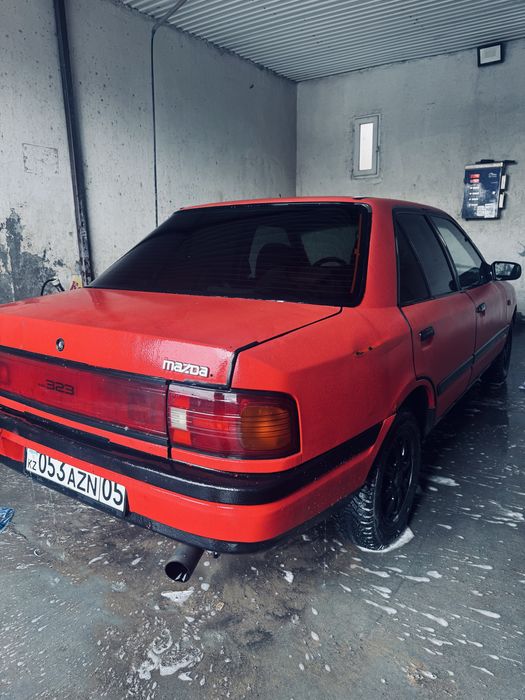 Мазда 323 хечбек