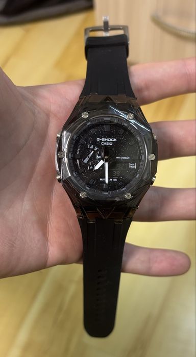 Часовник G-shock