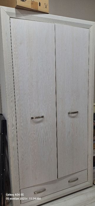 Продам шкаф для спальни