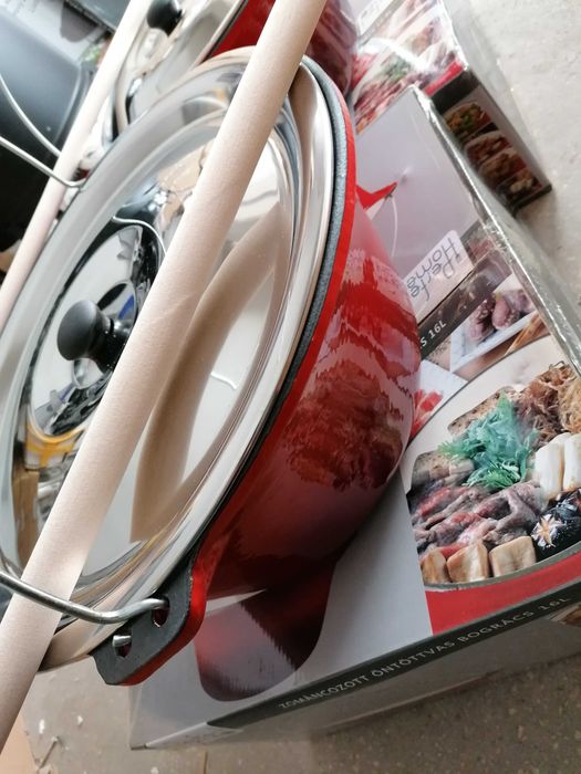 Ceaun fontă emailată 10.8 L capac Promo cu  capac inox  / 299  lei