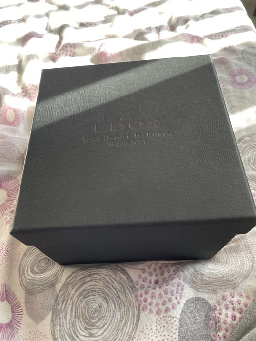 Часовник  EDOX Delfin