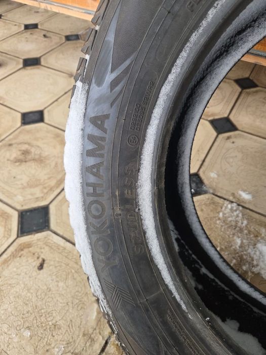 Шины, зимний. Без шипы. Новй