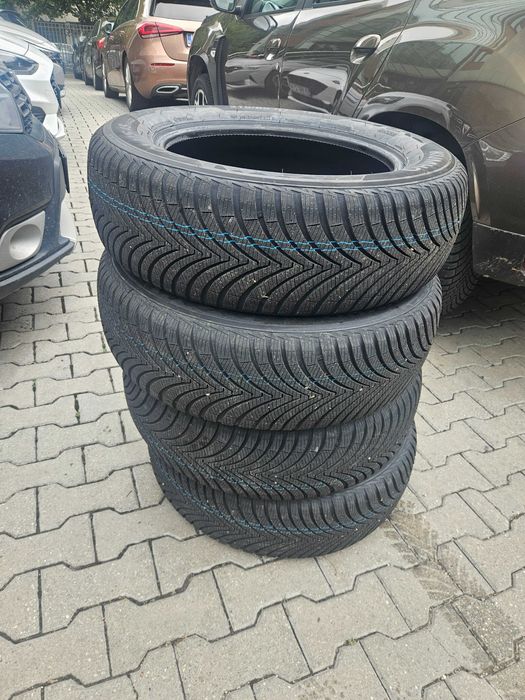 Vanzare 4 Anvelope kumho 215/65/R17  all sezon