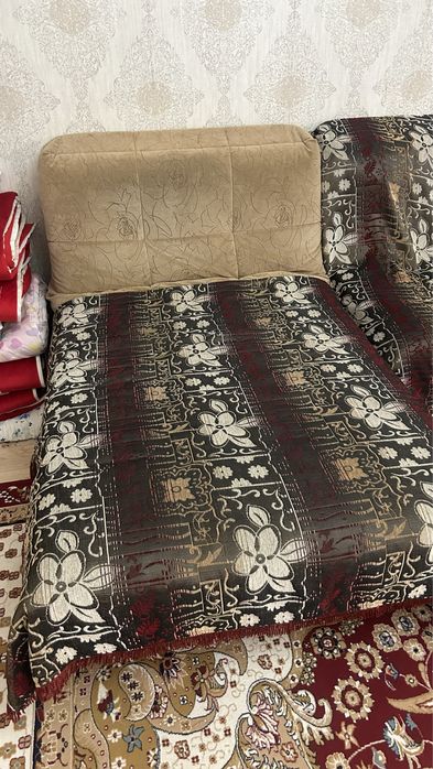 гостиный диван