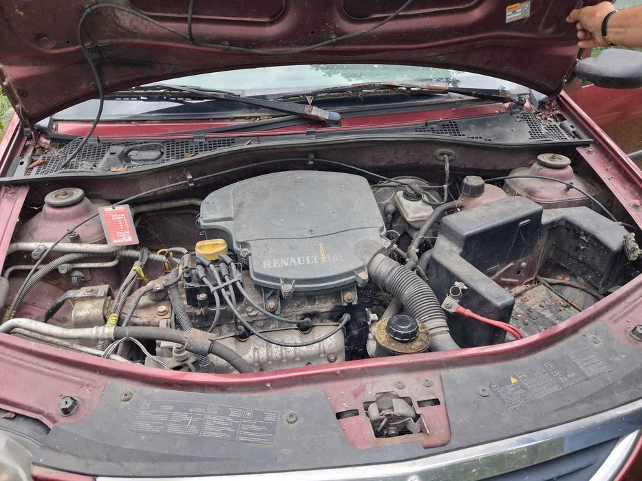 Dacia Logan 1,4 benzina, 2005 pentru dezmembrare
