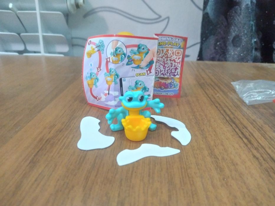 Kinder surprise, разные категории.