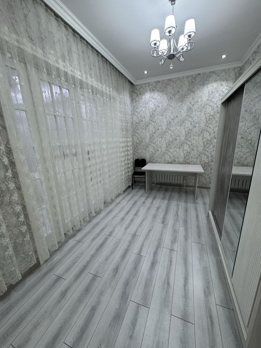 4/4/8 Ж.К.Дипломат!(напротив посольство России