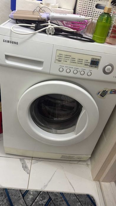 Продам стиральную машину