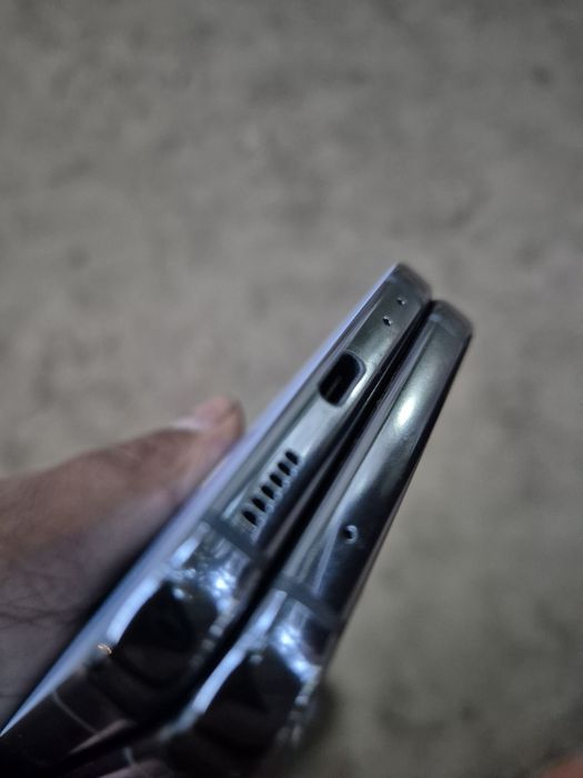 Samsung galaxy flip 4 256gb