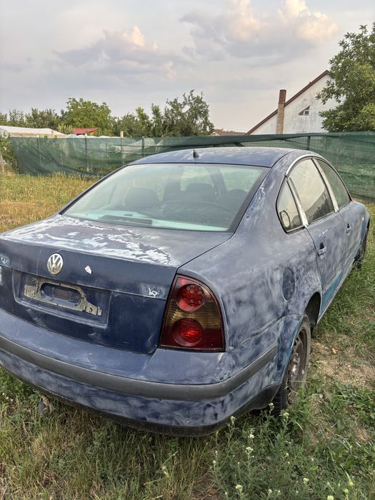 Vand Passat B5.5  pentru pasionati