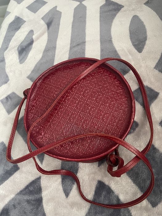 Продам кожаную сумочку