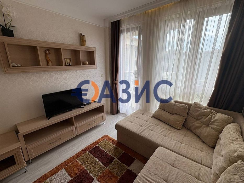 Продава се Двустаен апартамент в к.к. Слънчев бряг - 48 кв.м за 1052 €/кв.м - Снимка #14