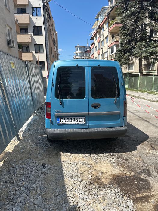 Продавам Opel COMBO