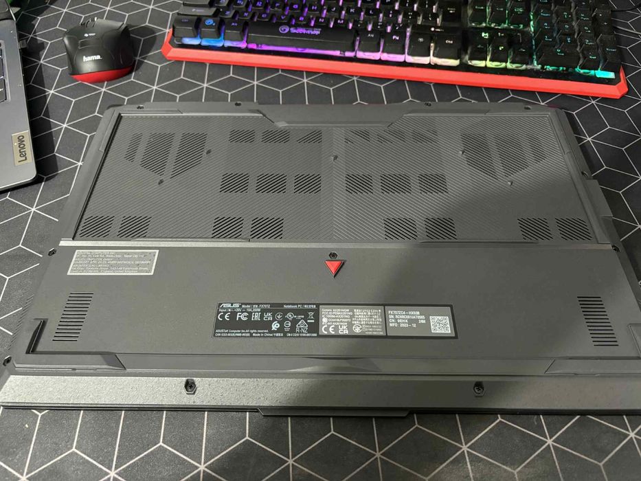 Laptop gaming ASUS 17.3’’ RTX 3050