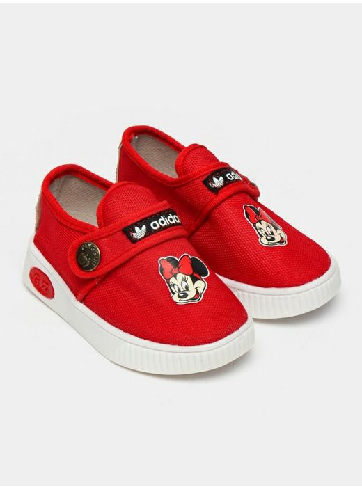 Bolalar ketalar judayam yengil va yumshoq.