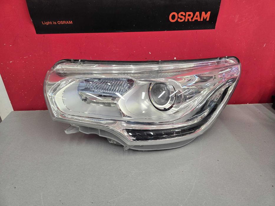 Оригинален фар Ситроен Ц4  Citroen C4 DS4  Led Bixenon
