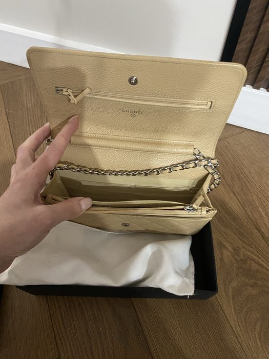 Продам сумочку шанель оригинал срочно !!!