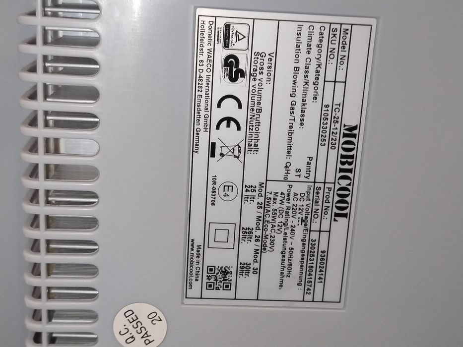 Ел.  хладилна чанта MOBICOOL 25 литра 12 и 220 волта