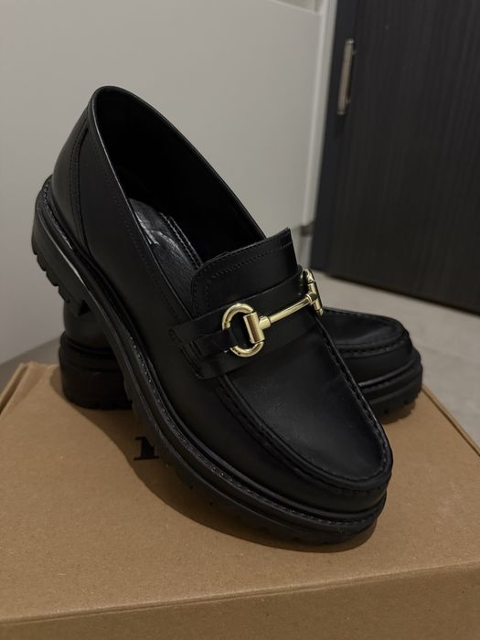 Лоуфъри Dune London