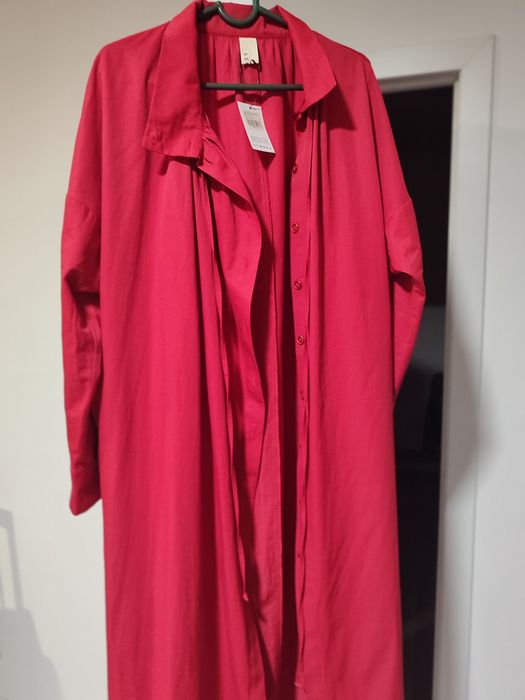 Продам платье  на 56 размер