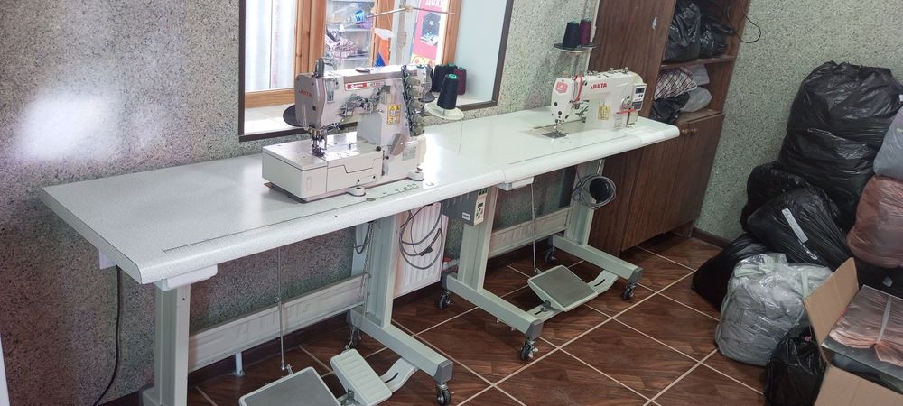 Продаëться швейная  машина.РИШМА  почти новое!