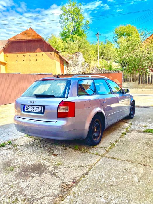 AUDI A4 Avant 2004 — imagine 4