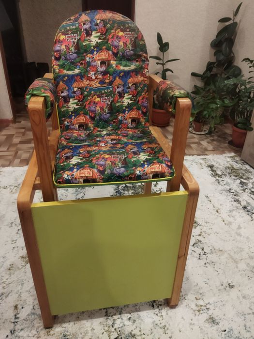 Продам детский стульчик
